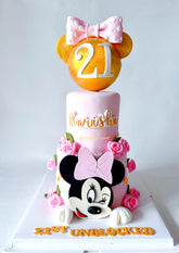 Fondant cake 3